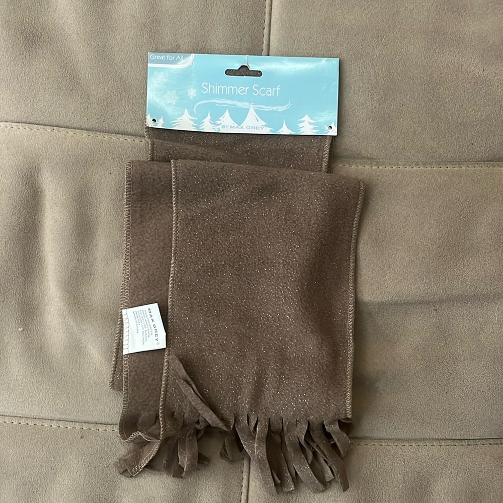 Shimmer, Shimmer, Shimmer in the Max Grey Brown Shimmer Scarf